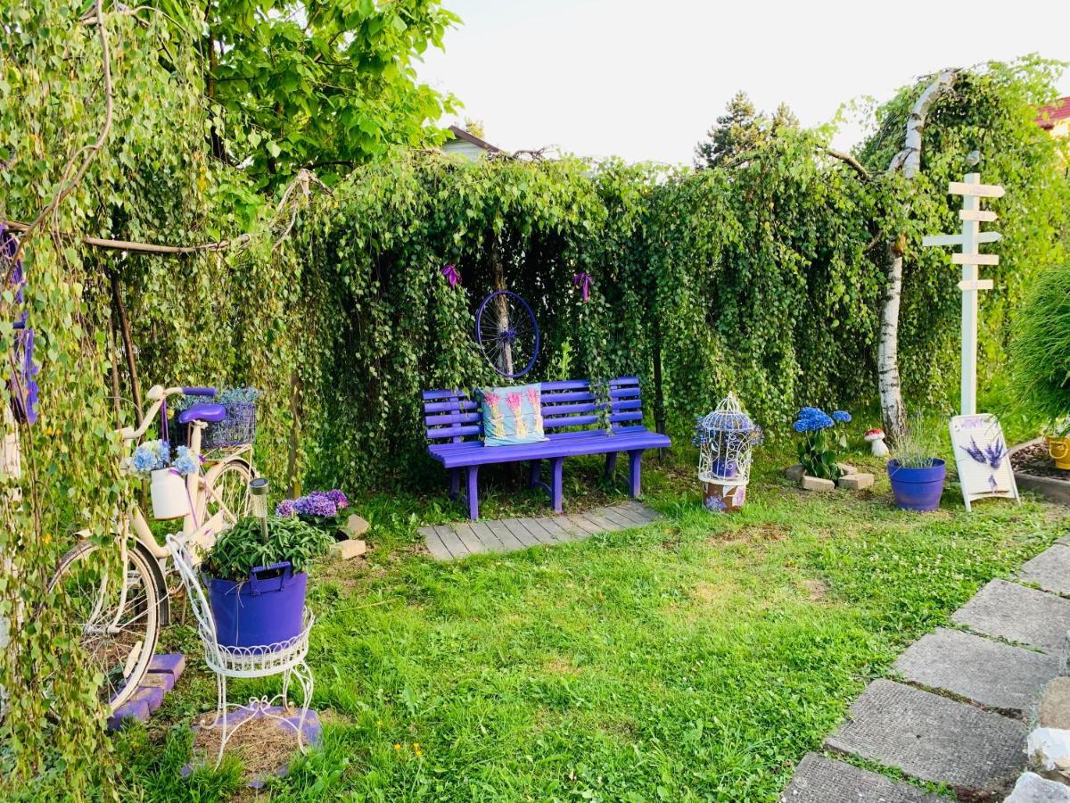Apartament Rodzinny Z Ogrodem Cieszyn  Exterior photo